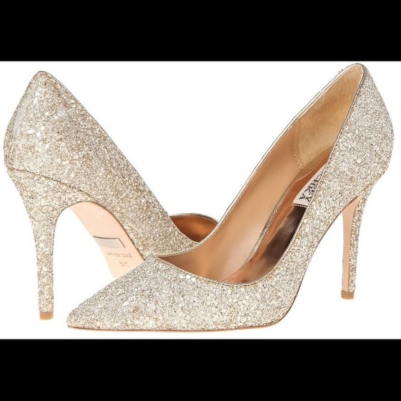 badgley mischka gold pumps
